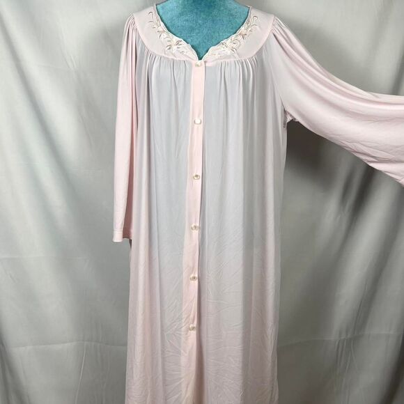 Vintage Miss Elaine Classics Pink Embroidered Nightgown (Size XL) - Picture 4 of 8